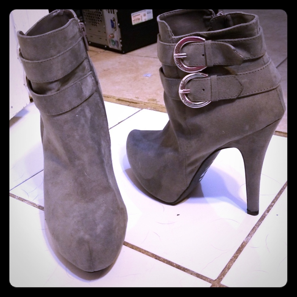 High heel bootys